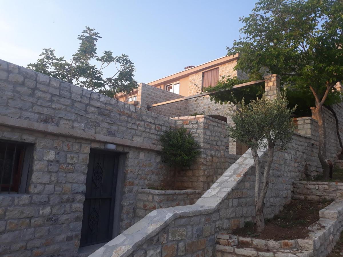 Old Stone Villa Vrba Sveti Stefan Exterior foto