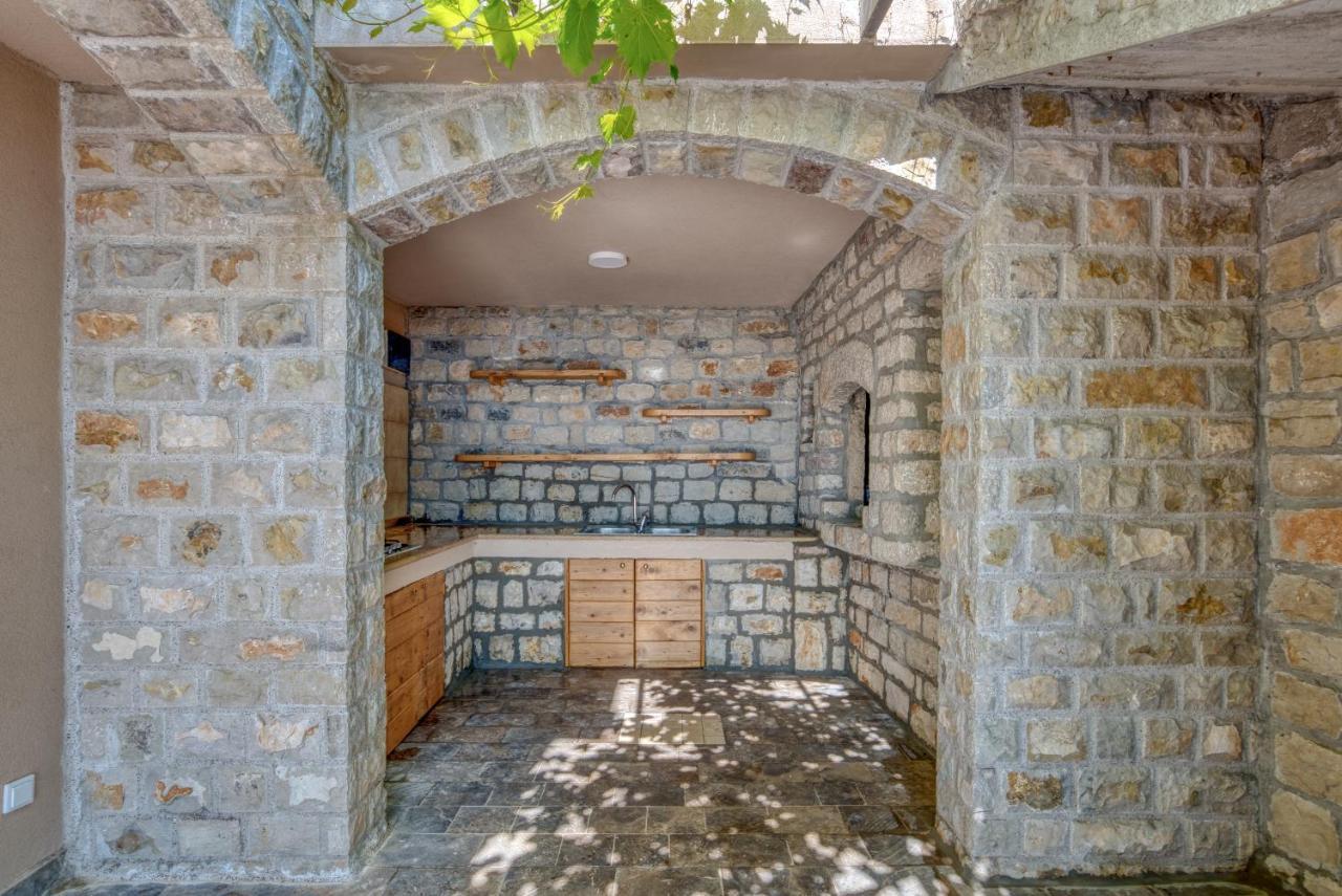 Old Stone Villa Vrba Sveti Stefan Exterior foto